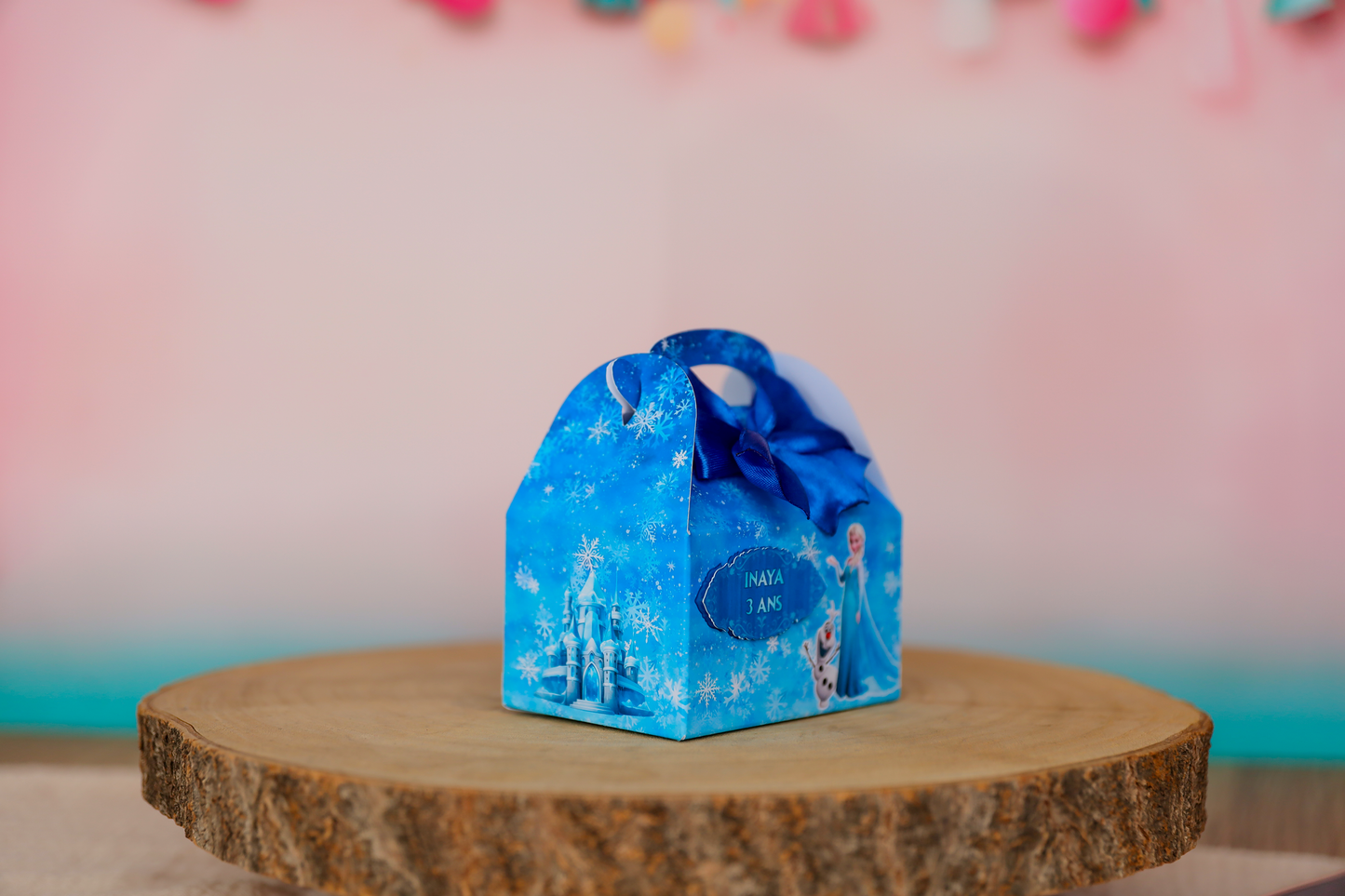 Mini boîte lunch box personnalisée La Reine des neiges Melimeliparty