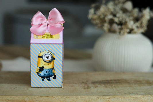 Mini boîte brique de lait personnalisée minions Melimeliparty